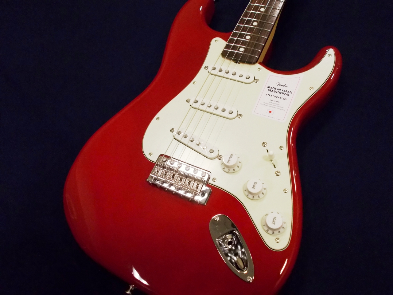 Fender 2023 Collection, MIJ Traditional 60s Stratocaster Rosewood