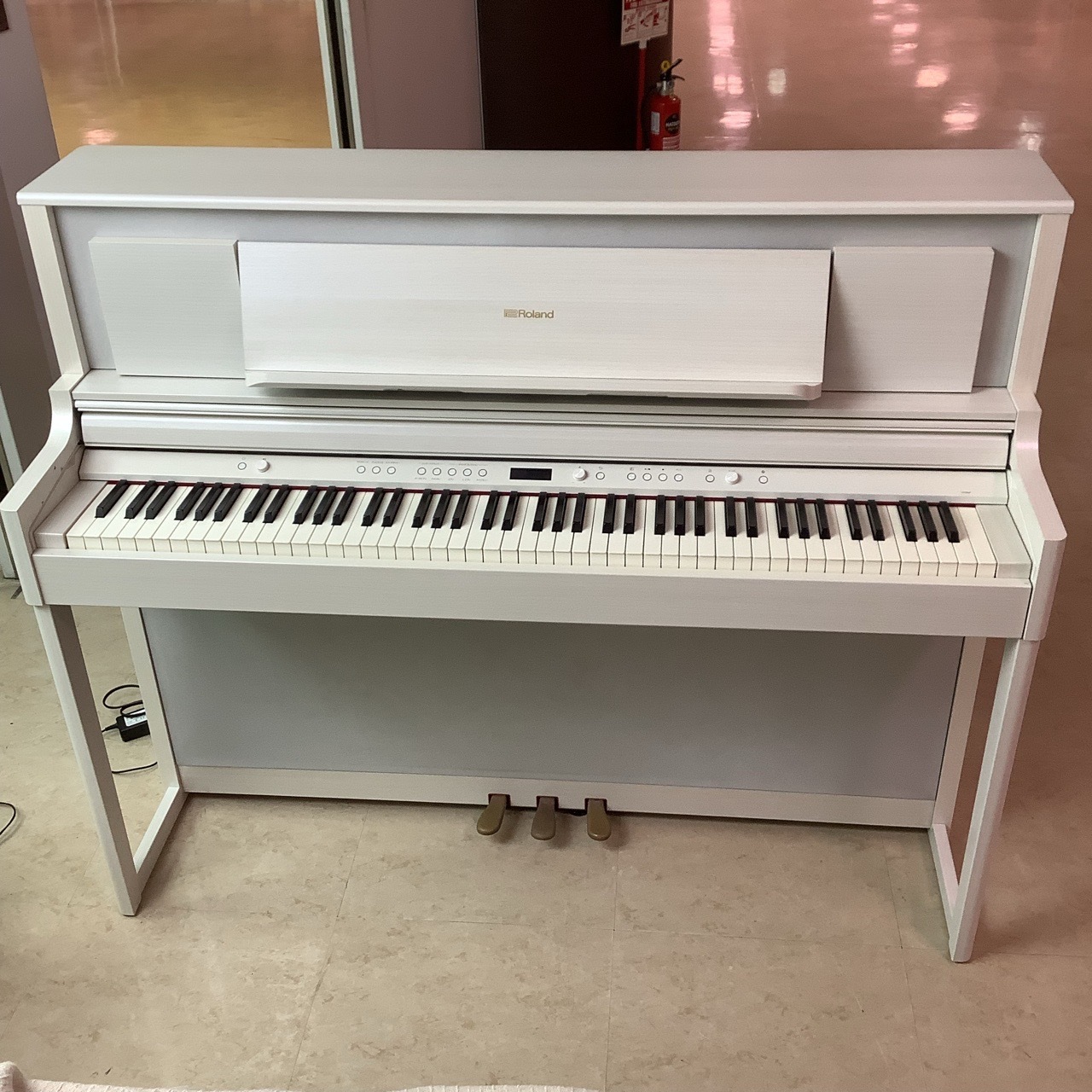 ★44643【電子ピアノ】ROLAND　LX706GPKR　22年製