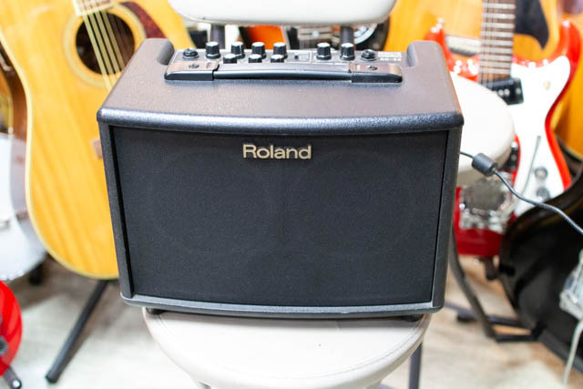 Roland AC-33 ローランド アコースティックギター アンプ
