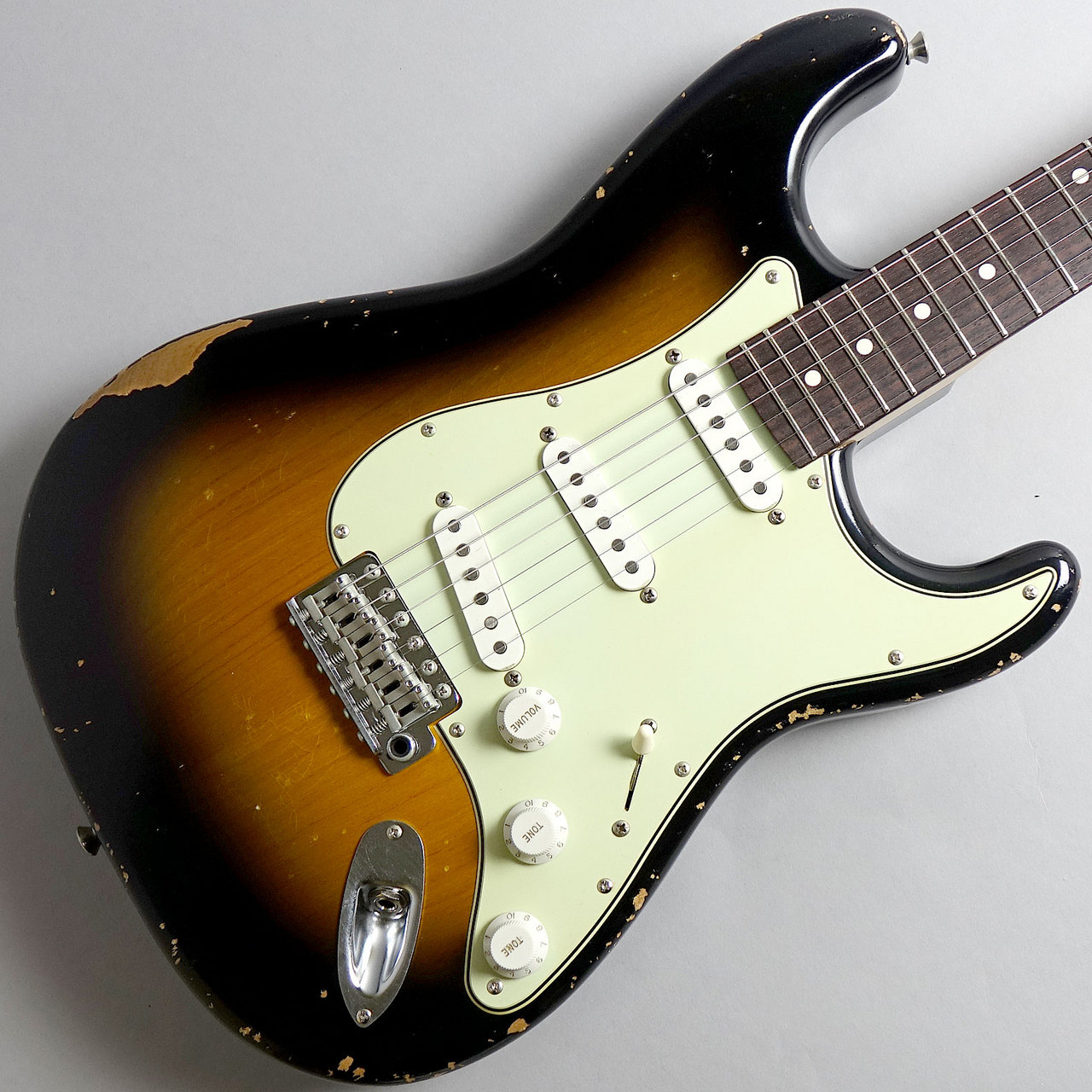 J.W.BLACK監修 限定モデル Fender 50 Stratocaster 超定番 - ギター