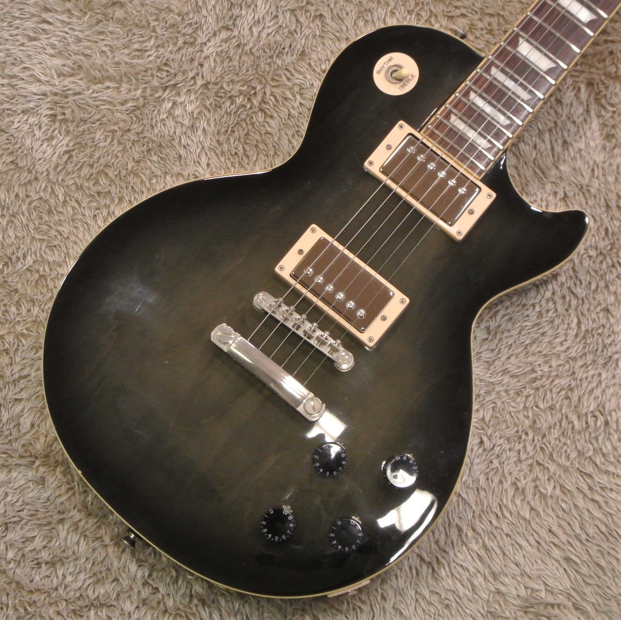 epiphone les paul 2010 tribute