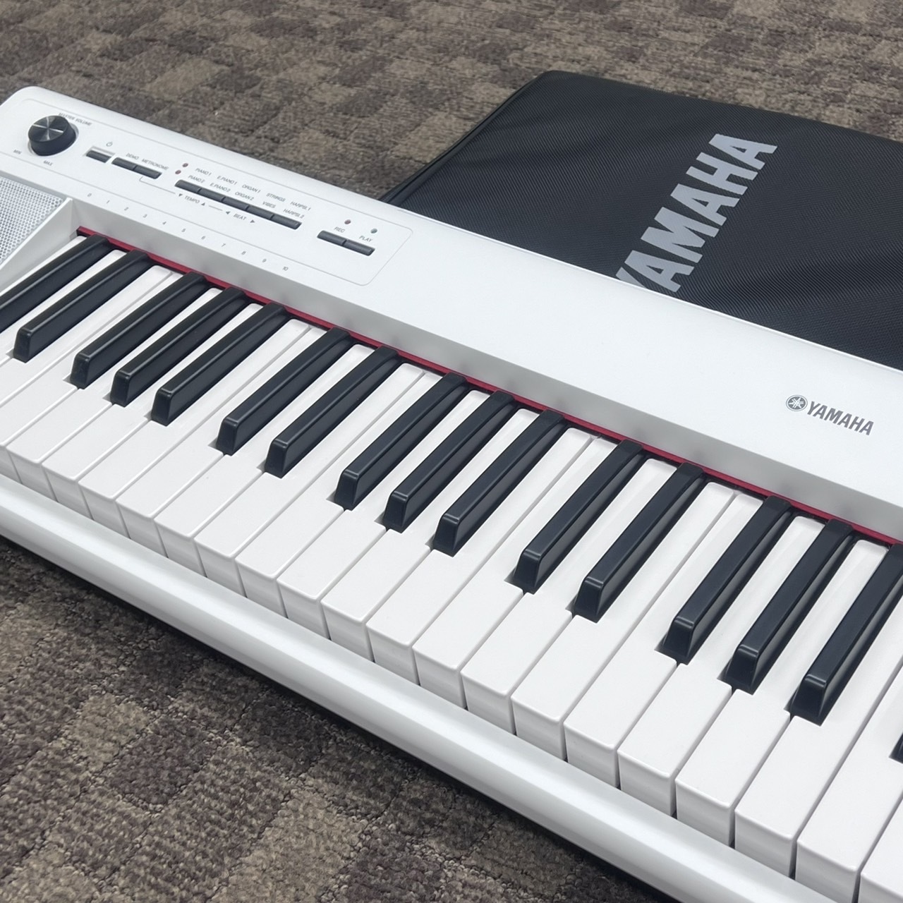 YAMAHA NP-12WH【ケース付き】piaggero （店頭未展示品）（中古/送料