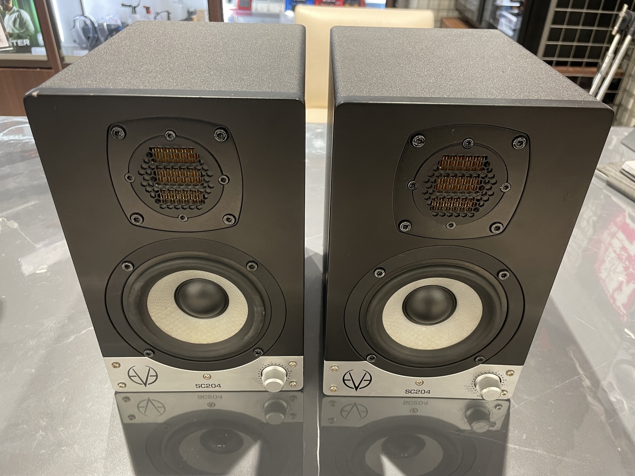 2極タイプ EVE AUDIO SC204 ペア - crumiller.com