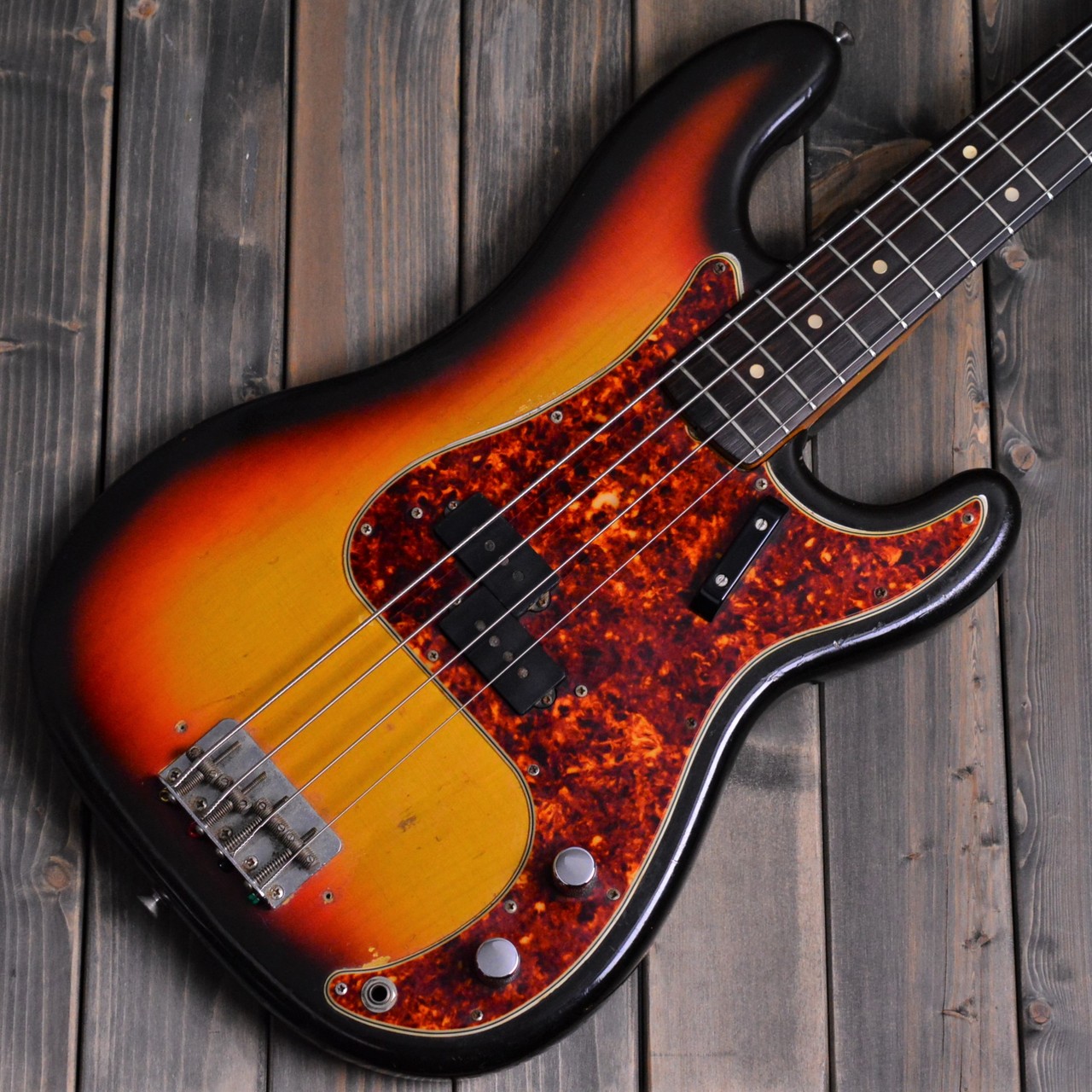 Fender 1965年製 Precision bass（ビンテージ）【楽器検索デジマート】