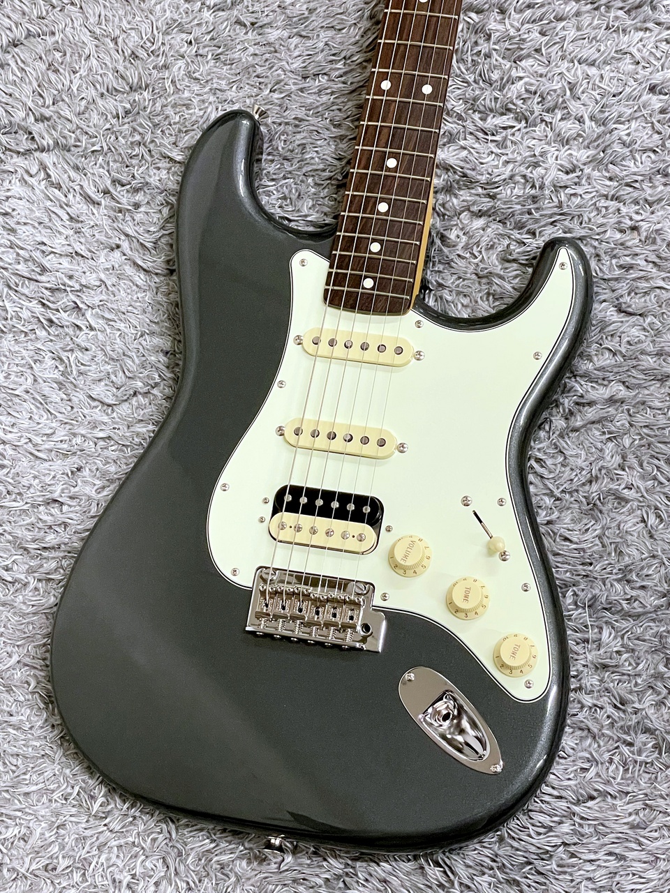 Fender Made in Japan Hybrid 60s Stratocaster HSS Charcoal Frost 