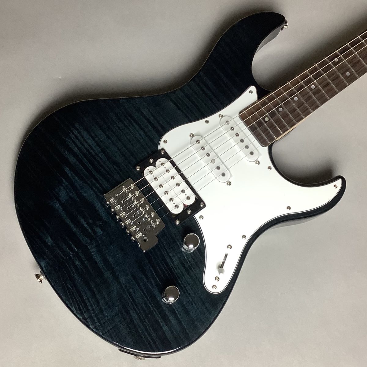 YAMAHA PACIFICA212VFM トランスルーセントブラック(TBL)