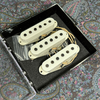 Fender Custom Shop '69 Stratocaster Pickup Set ”AY” Signed Abigail Ybarra