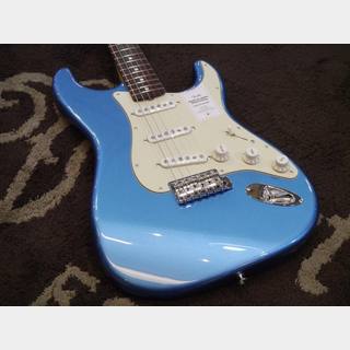 FenderMade In Japan Traditional 60s II Stratocaster Rosewood Fingerboard Lake Placid Blue