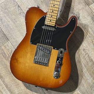 Fender PLAYER PLUS TELECASTER Maple Fingerboard / Sienna Sunburst