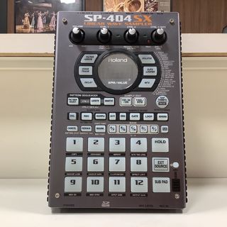 RolandSP404SX