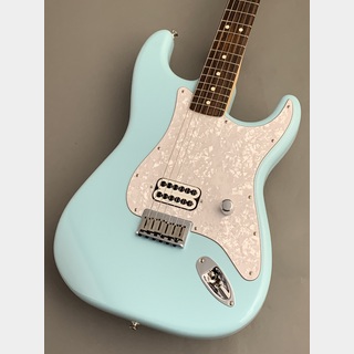 FenderLimited Edition Tom Delonge Stratocaster MX23027040【3.23kg】
