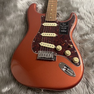 Fender Player Plus Stratocaster - Aged Candy Apple Red【現物画像】【最大36回分割無金利キャンペーン実施中】