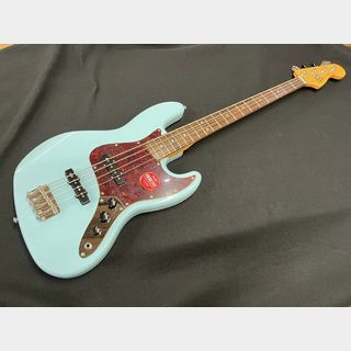 Squier by Fender  CLASSIC VIBE '60S JAZZ BASS Daphne Blue