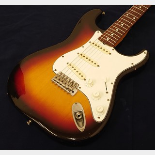 Fender Japan ST62-65JVシリアル 1983年製