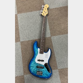 Fender  2024 Collection, Made in Japan Hybrid II Jazz Bass, Rosewood Fingerboard, Quilt Aquamarine