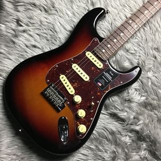Fender AM PRO II ST RW