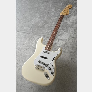 Fender Ritchie Blackmore Stratocaster, Scalloped Rosewood Fingerboard, Olympic White 《エレキギター》