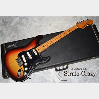 FenderStratocaster '76 Sunburst /Maple neck