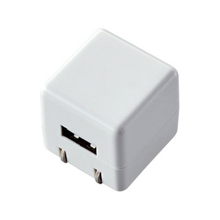 ELECOM AVS-ACUAN007 WH ホワイト USB電源アダプター キューブ型AC充電器 5V・1A 10年使える長寿命.