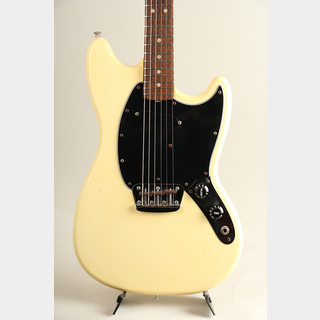 Fender1977 Musicmaster White