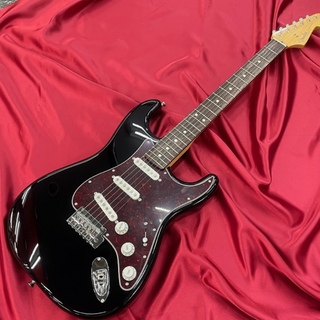 Fender HYBRID Ⅱ STRAT RW/BLK【奈良店】