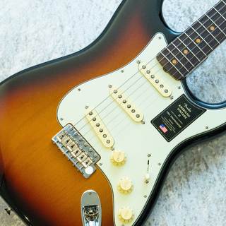 Fender American Vintage II 1961 Stratocaster -3-Color Sunburst-【V2435167】