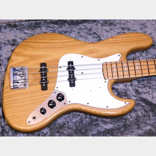 Fender 1975 JazzBass Neck + Body