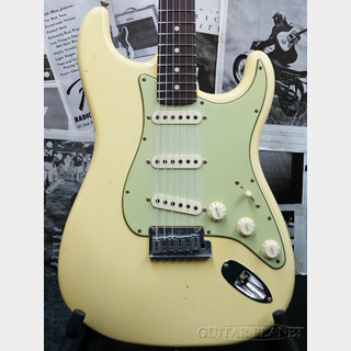 Fender Custom Shop Guitar Planet Exclusive Custom22F 1960s Stratocaster Journeyman Relic -Aged Vintage White-