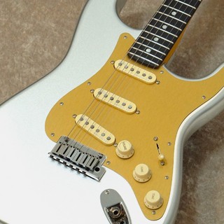 Fender FSR Limited Edition American Ultra Stratocaster -Quick Silver-【#US22058910】【町田店】