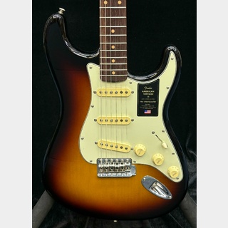FenderAmerican Vintage II 1961 Stratocaster -3-Color Sunburst-【V2434719】【即納可】【次回入荷未定】