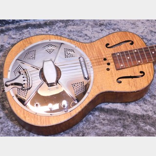 Republic Guitars Parlor Size Miniolian FlameTop w/Electro Plate Pickup "USED"
