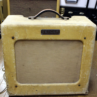 FenderDELUXE Tweed TV front 5A3 Vintage TVフロント・デラックス1951年製です。