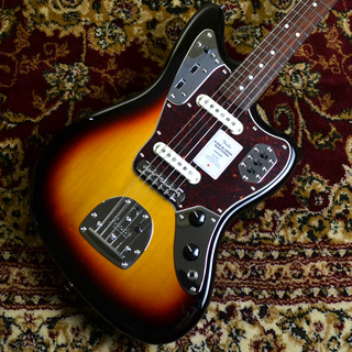 Fender Made in Japan Traditional 60s Jaguar Rosewood Fingerboard 3-Color Sunburst