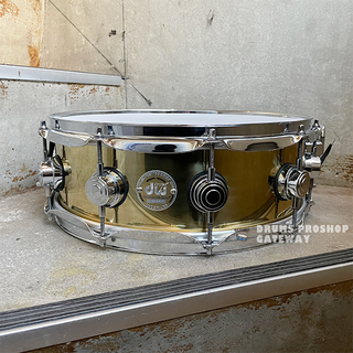 dw COLLECTOR'S SERIES BRASS 14x5スネア