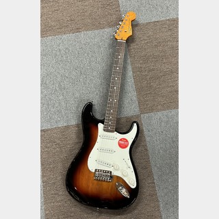 Squier by Fender Classic Vibe '60s Stratocaster, Laurel Fingerboard, 3-Color Sunburst