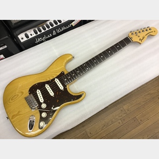 Fender Japan ST-72-55