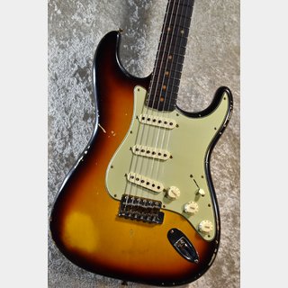 Fender Custom Shop 1960 Stratocaster Heavy Relic Faded Aged 3-Color Sunburst CZ572641【漆黒指板個体!】