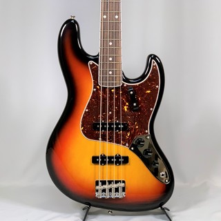 FenderAmerican Vintage II 1966 Jazz Bass 3-Color Sunburst