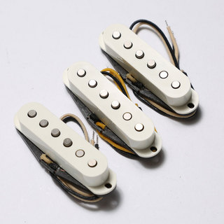 LOLLAR PICKUPS '64 Sixty-Four (SET/staggered/Parchment)