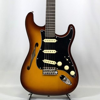 Fender Limited Edition Suona Stratocaster® Thinline