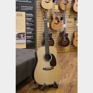 MartinD-28 Modern Deluxe (USED)