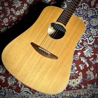 baden guitarsD-Style Maple