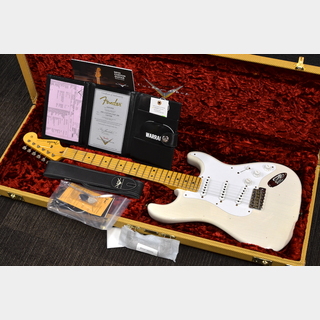 Fender Custom ShopEric Clapton Signature Stratocaster Journeyman Relic ～Aged White Blonde～ #CZ577259 【3.67kg】