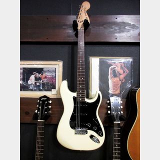 Fender1978 Stratocaster Olympic White/Rose