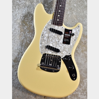 Fender AMERICAN PERFORMER MUSTANG Vintage White #US23052779【3.37kg】