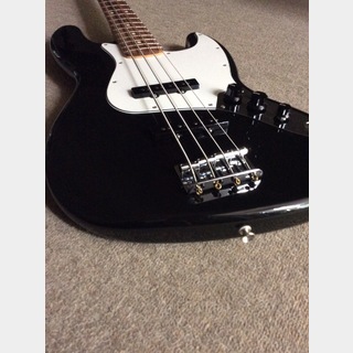 Fender PLAYER JAZZ BASS PF/BLK【イオンモールKYOTO店】