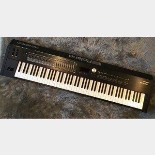 Roland RD-2000 ステージピアノ