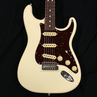 FenderAmerican Professional II Stratocaster Rosewood Fingerboard Olympic White
