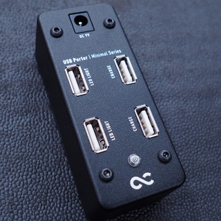 ONE CONTROLMinimal Series USB Porter