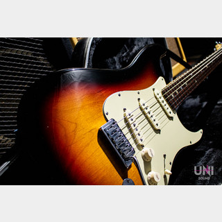 Fender American Deluxe Stratocaster / 2003
